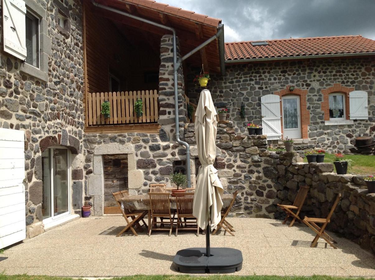 Bed and Breakfast La Freycenette Arlempdes Exterior foto